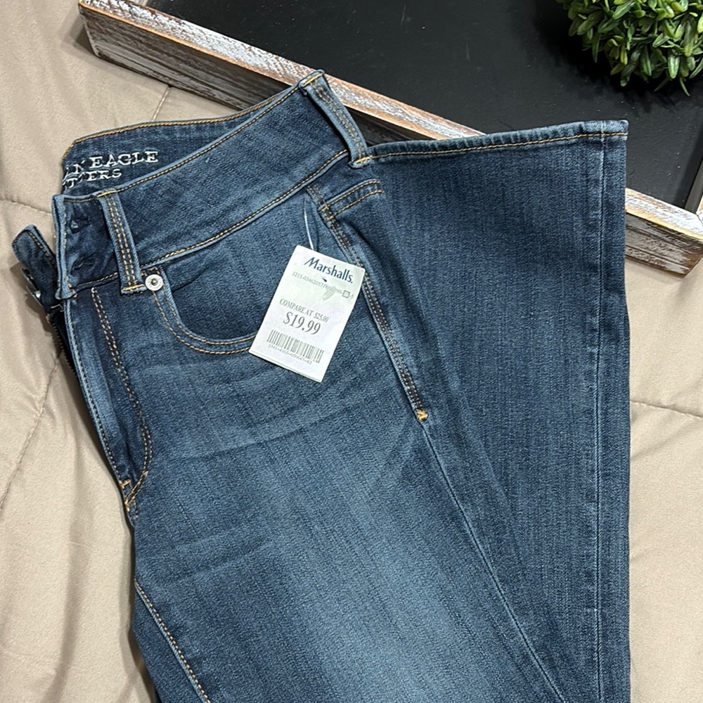 American Eagle Outfitters #202